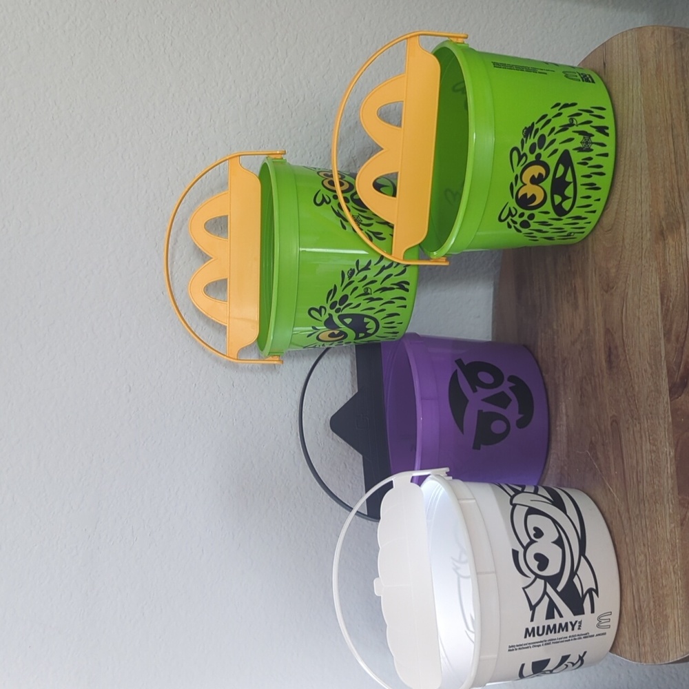 McDonald's Boo buckets (4 buckets)